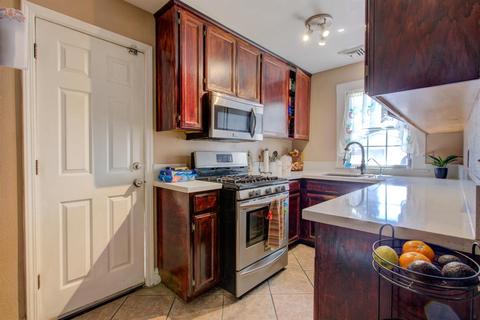 220 N Soderquist Rd, Turlock, CA 95380 photo 8