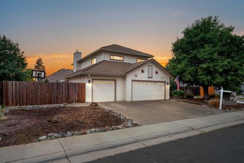 352 Emerald Oak Dr, Galt, CA 95632 photo 4