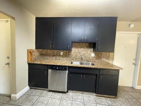 2220 Peppermint Dr, Modesto, CA 95355 photo 8