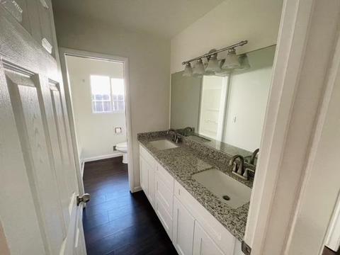 605 Violet St, Modesto, CA 95356 photo 4