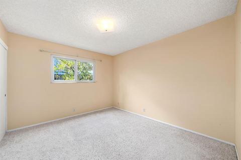 335 Encina Ave, Davis, CA 95616 photo 18