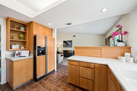 335 Encina Ave, Davis, CA 95616 photo 9