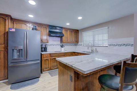 950 Shadowbrook Ln, Manteca, CA 95336 photo 10