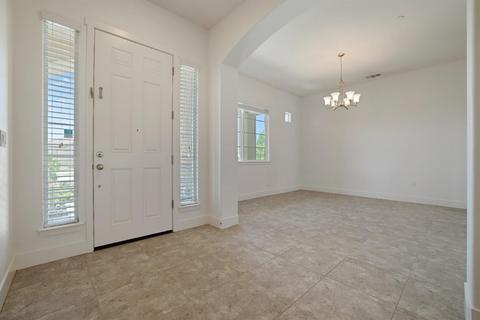 1830 Flagstone Dr, Ripon, CA 95366 photo 4