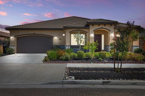 1830 Flagstone Dr, Ripon, CA 95366 photo 2