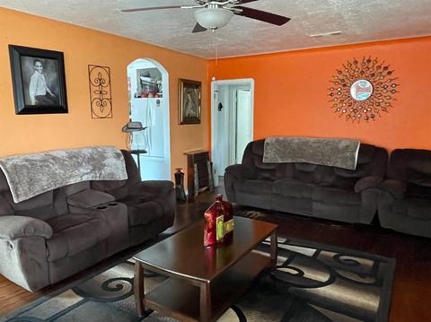1439 Lombardy Dr, Modesto, CA 95351 photo 5
