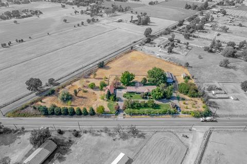 10080 Dillard Rd, Wilton, CA 95693 photo 1