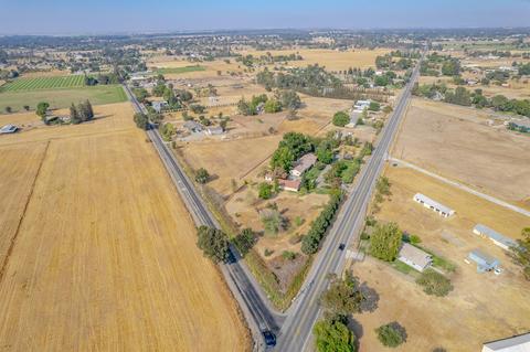 10080 Dillard Rd, Wilton, CA 95693 photo 5