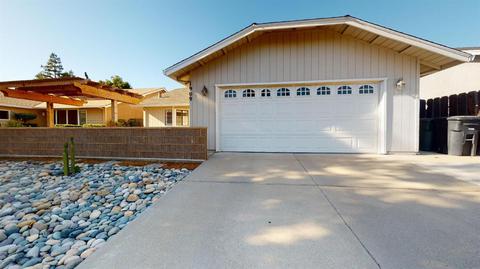 1909 Ursini Ln, Modesto, CA 95355 photo 2