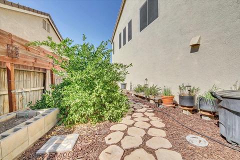 1498 Port St, Manteca, CA 95336 photo 72