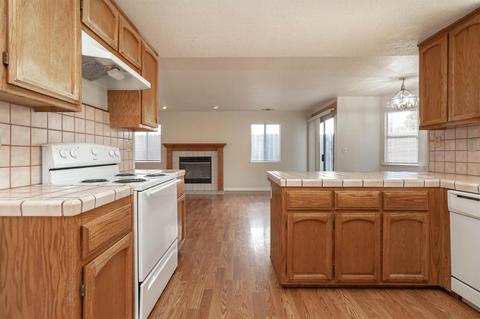925 S Cape Dr, Modesto, CA 95350 photo 13