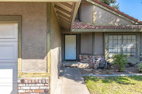 925 S Cape Dr, Modesto, CA 95350 photo 3