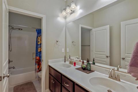 1652 Sephos St, Manteca, CA 95337 photo 38