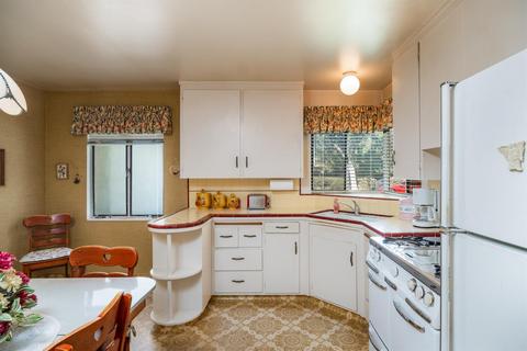 918 Burke, Modesto, CA 95350 photo 10