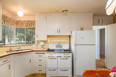 918 Burke, Modesto, CA 95350 photo 11