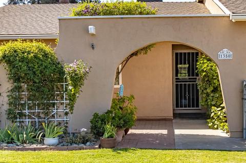 1350 Jennifer, Ripon, CA 95366 photo 2