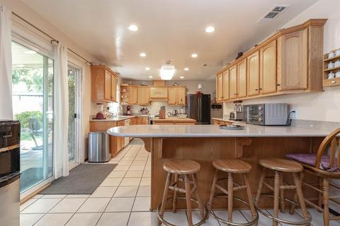 1350 Jennifer, Ripon, CA 95366 photo 9