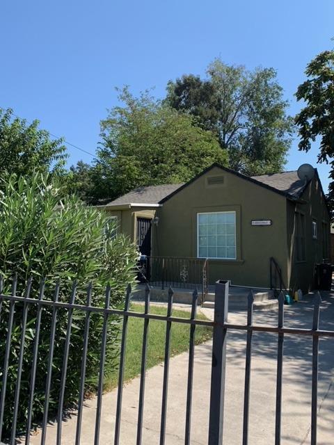 1816 E 8th St, Stockton, CA 95206 photo 2
