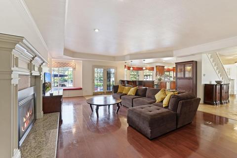 229 River Oaks Dr, Lodi, CA 95240 photo 6