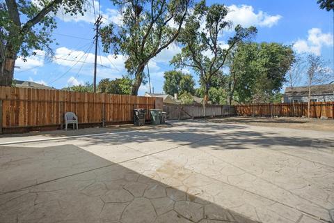 215 Johnson St, Modesto, CA 95354 photo 13