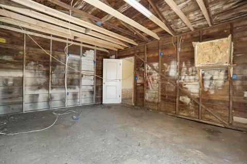 215 Johnson St, Modesto, CA 95354 photo 10