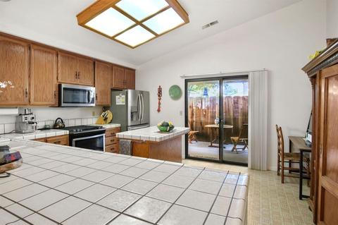 1364 Alex Cir, Turlock, CA 95382 photo 8