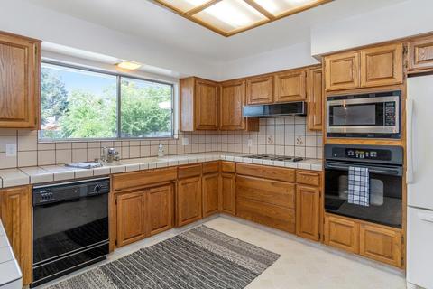 4017 Rochdale Dr, Carmichael, CA 95608 photo 4