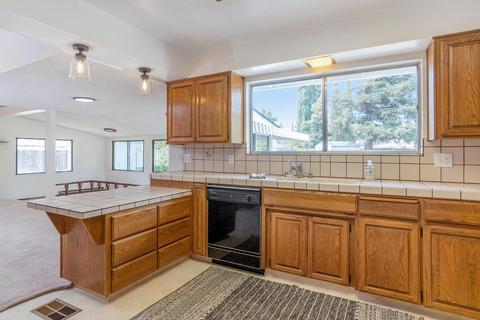 4017 Rochdale Dr, Carmichael, CA 95608 photo 7