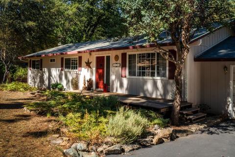 21351 Robin Ln, Pine Grove, CA 95665 photo 2