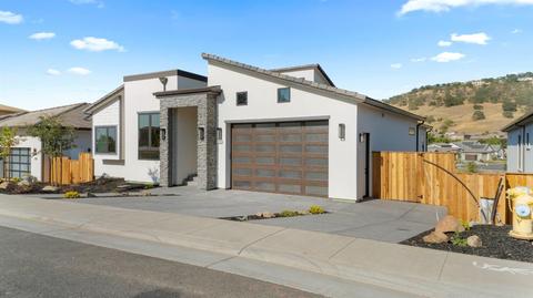 2014 Ritchie St, Folsom, CA 95630 photo 2