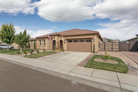 2266 Maple Hollow Ln, Manteca, CA 95336 photo 2