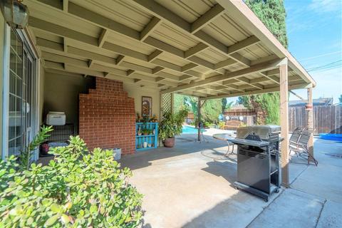 2565 E Canal Dr, Turlock, CA 95380 photo 11