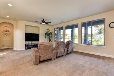 1878 Caversham Way, Folsom, CA 95630 photo 13