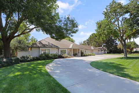 7942 W Erb Way, Tracy, CA 95304 photo 2