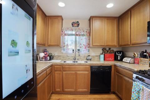 1490 Junewood Pl, Manteca, CA 95336 photo 29