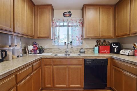 1490 Junewood Pl, Manteca, CA 95336 photo 32