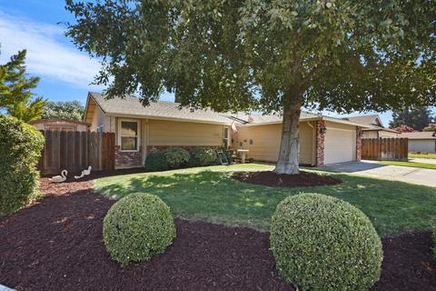 1490 Junewood Pl, Manteca, CA 95336 photo 5