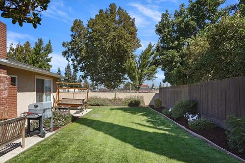 1490 Junewood Pl, Manteca, CA 95336 photo 50