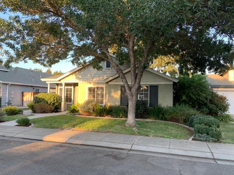 1707 Milestone Cir, Modesto, CA 95357 photo 2