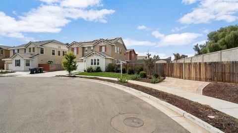 3593 Bungalows, Tracy, CA 95376 photo 5