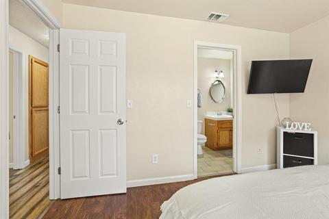4365 Martel Dr, Olivehurst, CA 95961 photo 15