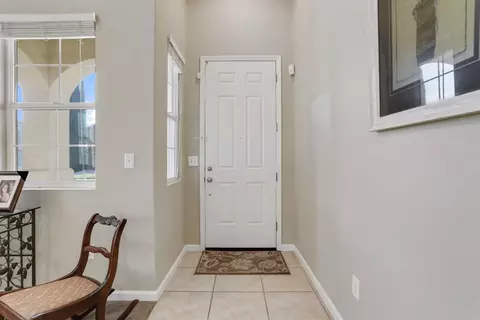 379 Violet Pl, Tracy, CA 95377 photo 5