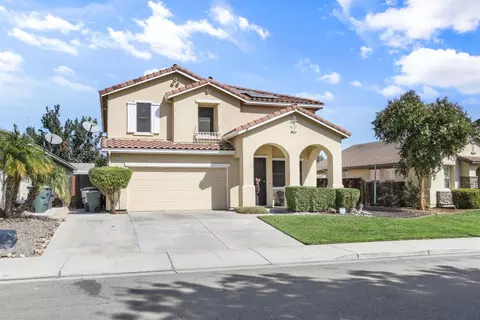 379 Violet Pl, Tracy, CA 95377 photo 2
