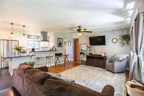 5452 Aris Way, Carmichael, CA 95608 photo 12
