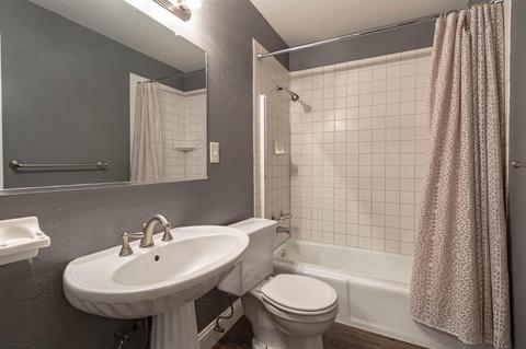 1921 E Orangeburg Ave, Modesto, CA 95355 photo 19