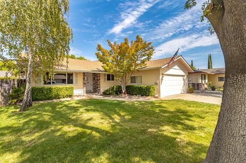1921 E Orangeburg Ave, Modesto, CA 95355 photo 2
