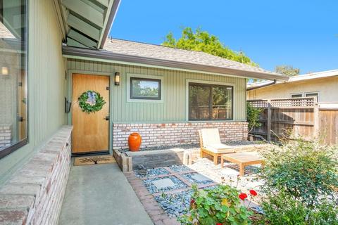 1007 Snyder Dr, Davis, CA 95616 photo 3