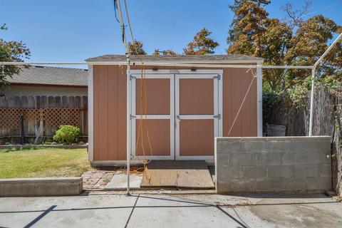 1713 Iris Ct, Modesto, CA 95355 photo 31