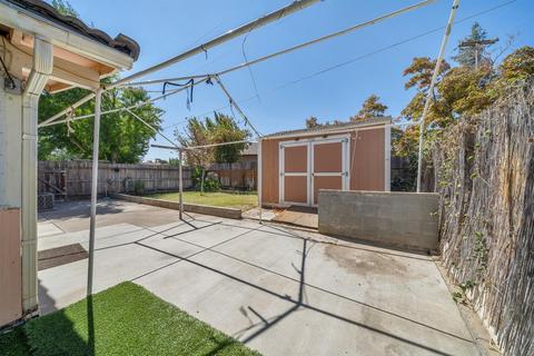 1713 Iris Ct, Modesto, CA 95355 photo 29