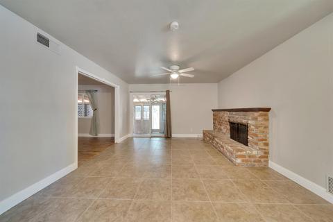 1713 Iris Ct, Modesto, CA 95355 photo 14
